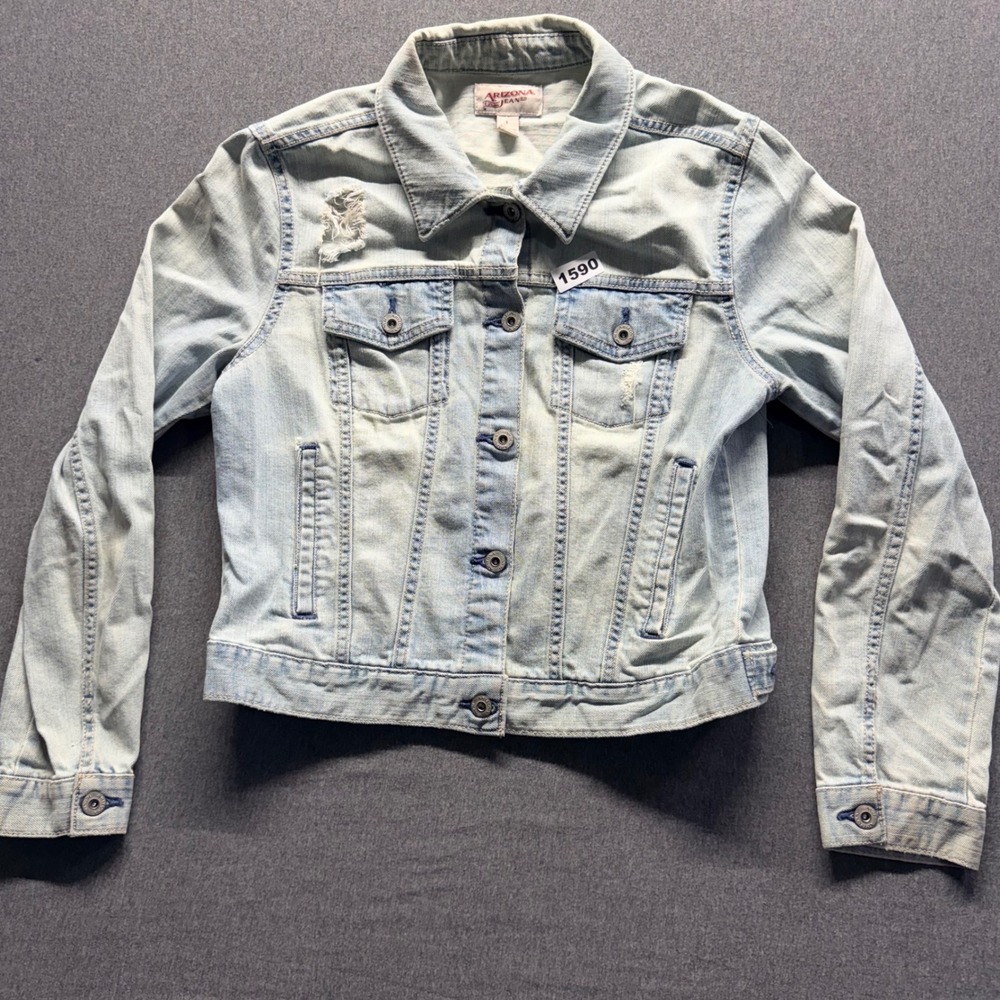 Arizona Jean Co Light Wash thrashed Distressed Denim Trucker Jacket Large